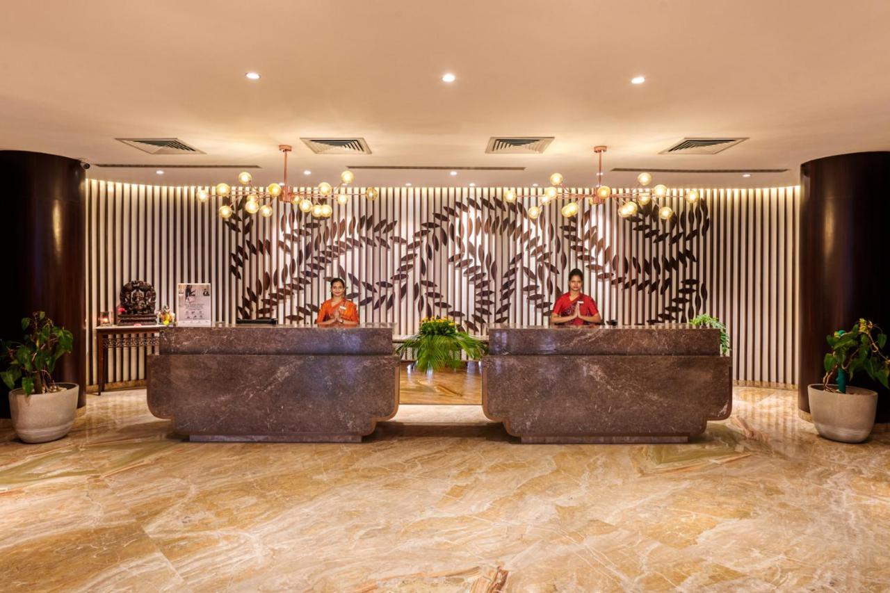 The Pride Hotel, Nagpur Exteriör bild